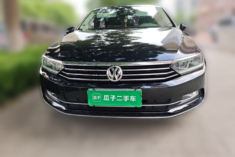 Used Volkswagen Magotan 2018 Facelift 330TSI DSG Luxury Model Front