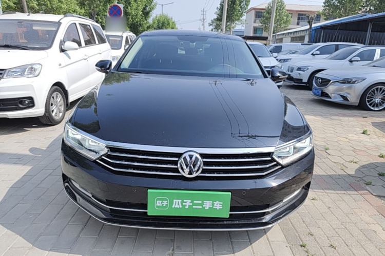 Used Volkswagen Magotan 2018 Facelift 330TSI DSG Luxury Model Front