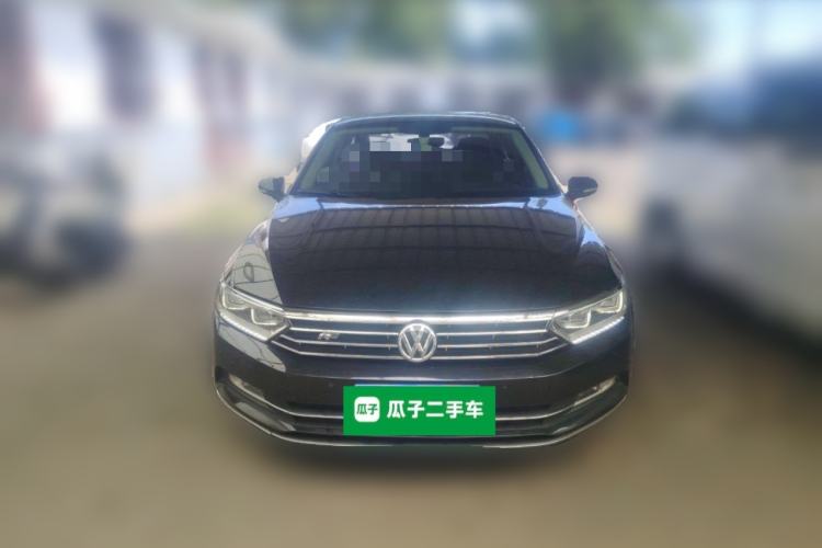 Used Volkswagen Magotan 2018 330TSI DSG Luxury Model Front