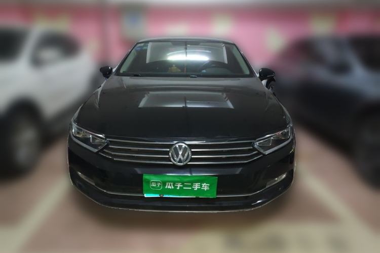Used Volkswagen Magotan 2018 280TSI DSG Comfort Model Front