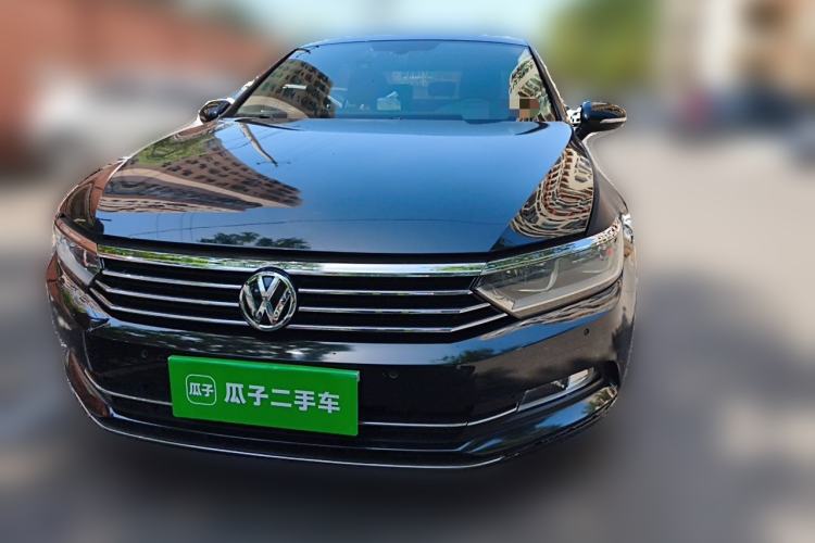 Used Volkswagen Magotan 2018 330TSI DSG Luxury Model Front