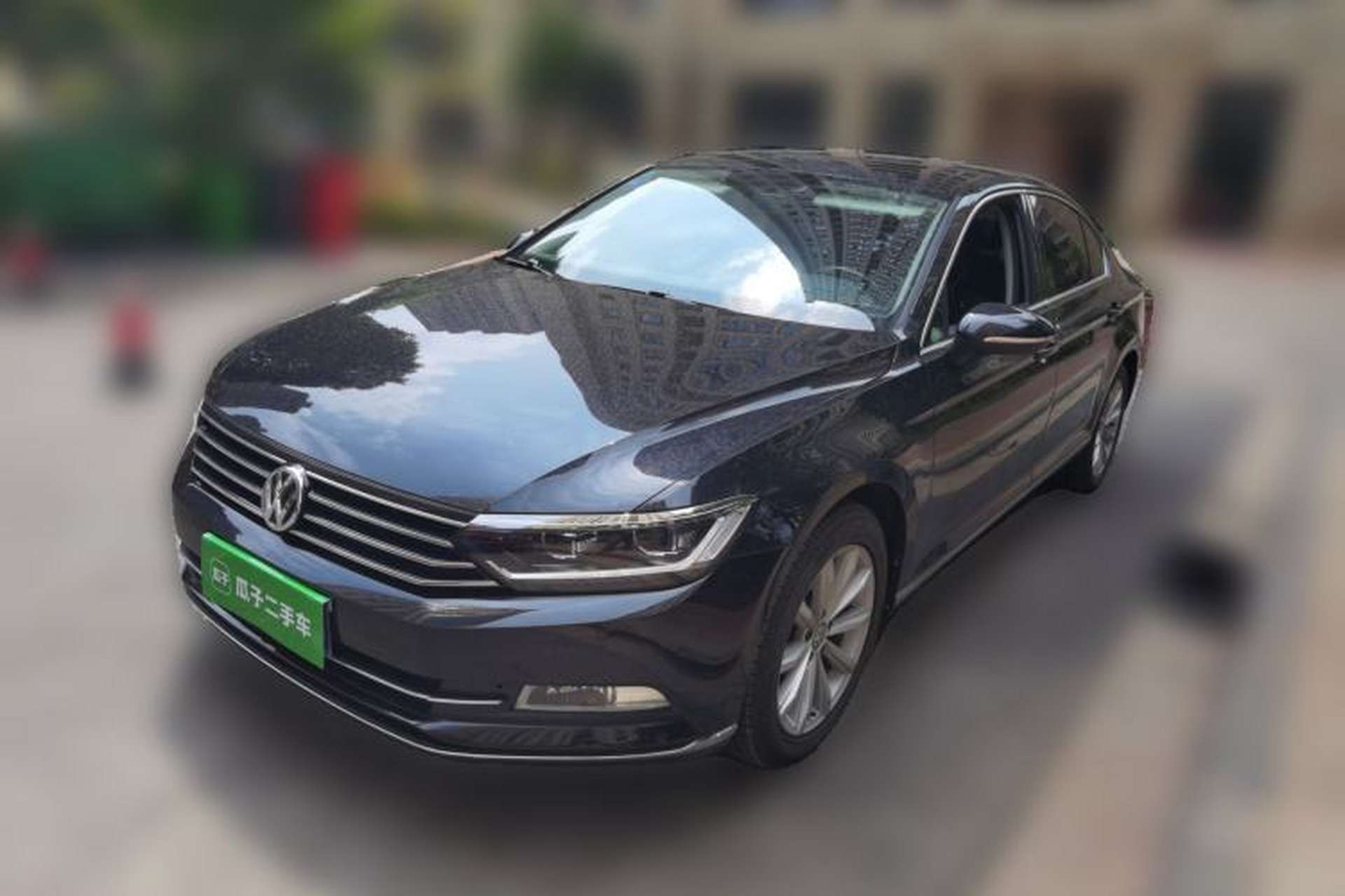 Used Volkswagen Magotan 2018 330TSI DSG Advanced Model Front Left 45 Deg