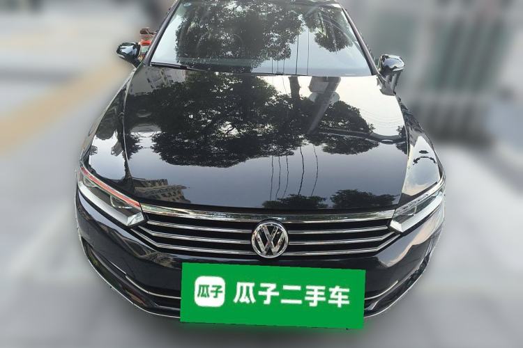 Used Volkswagen Magotan 2018 380TSI DSG Luxury Model Front