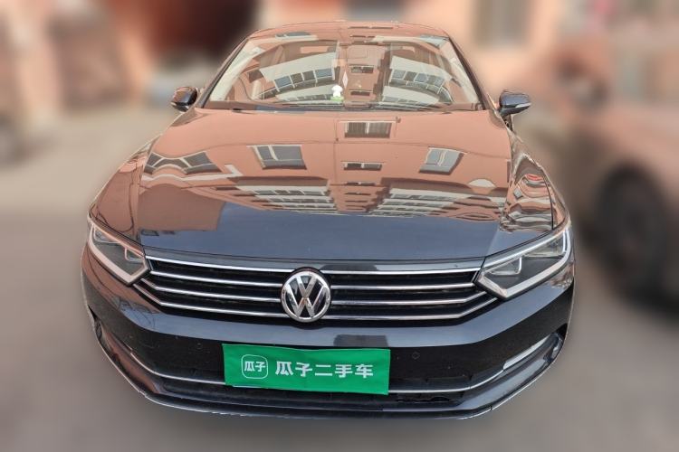Used Volkswagen Magotan 2018 330TSI DSG Advanced Model Front