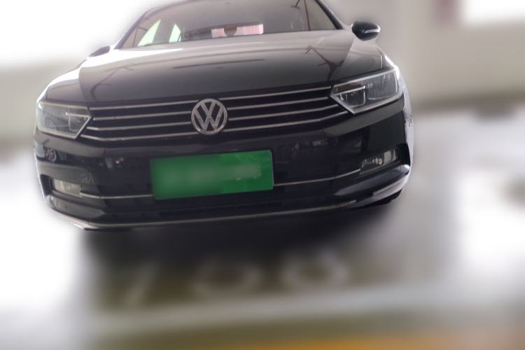 Used Volkswagen Magotan 2018 330TSI DSG Advanced Model Front