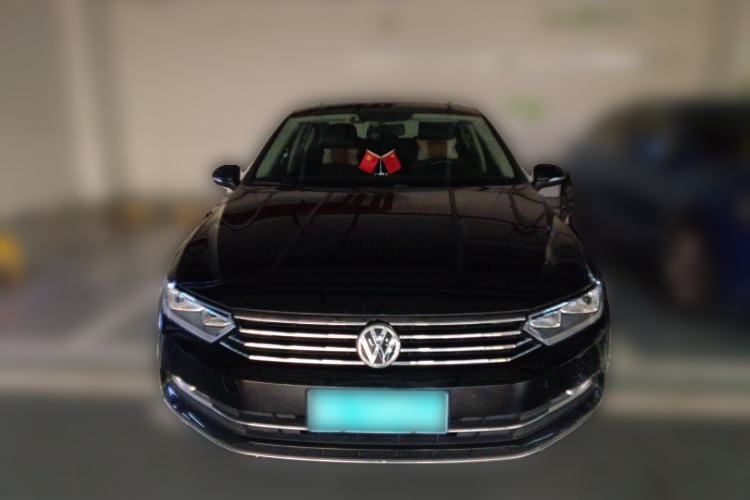 Used Volkswagen Magotan 2018 Facelift 330TSI DSG Luxury Model Front