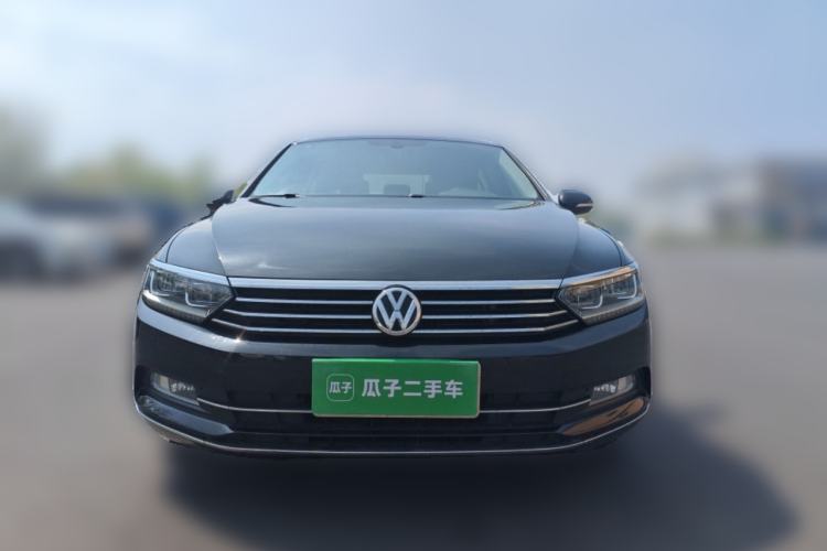 Used Volkswagen Magotan 2018 330TSI DSG Luxury Model Front