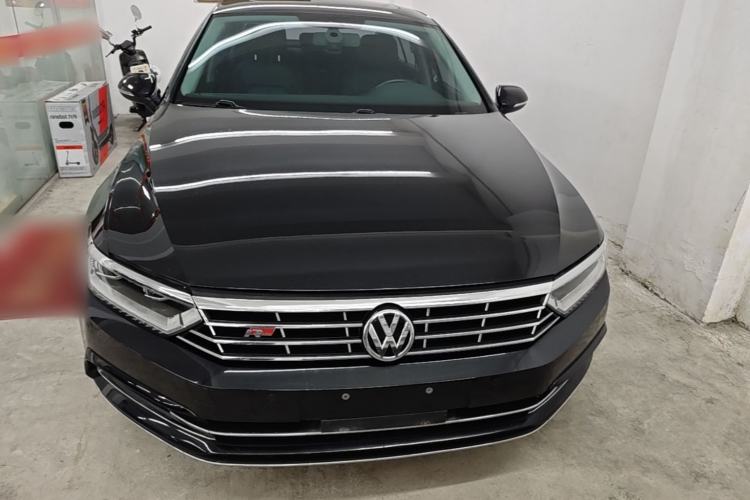 Used Volkswagen Magotan 2018 280TSI DSG Comfort Model Front