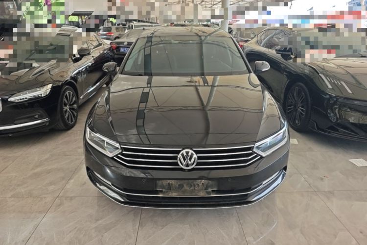 Used Volkswagen Magotan 2018 330TSI DSG Advanced Model Front