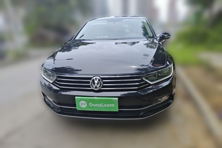 Used Volkswagen Magotan 2018 330TSI DSG Advanced Model Front