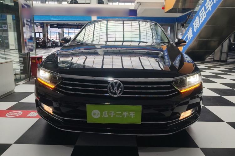 Used Volkswagen Magotan 2018 Facelift 330TSI DSG Luxury Model Front