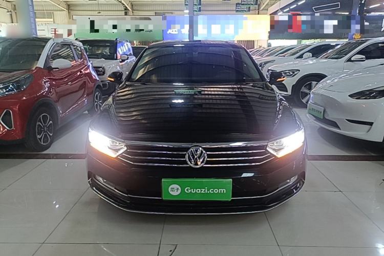 Used Volkswagen Magotan 2018 Facelift 330TSI DSG Luxury Model Front
