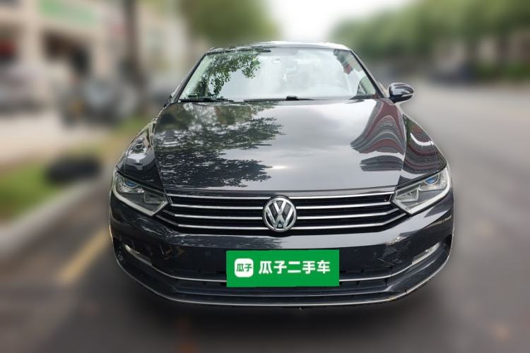Used Volkswagen Magotan 2018 330TSI DSG Advanced Model Front