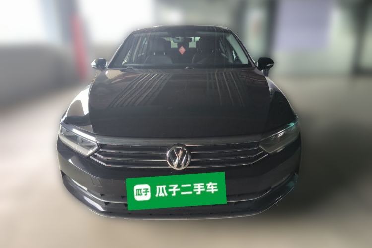 Used Volkswagen Magotan 2018 Facelift 330TSI DSG Luxury Model Front