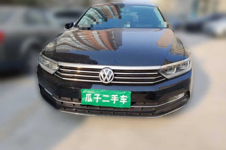Used Volkswagen Magotan 2018 330TSI DSG Luxury Model Front