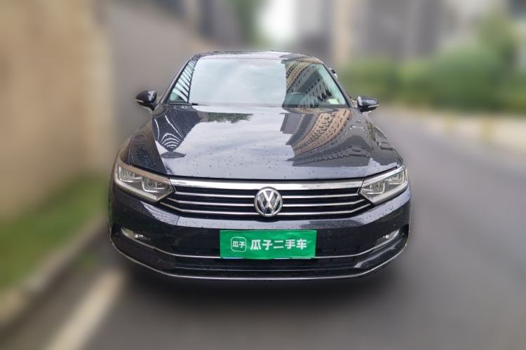 Used Volkswagen Magotan 2018 330TSI DSG Luxury Model Front