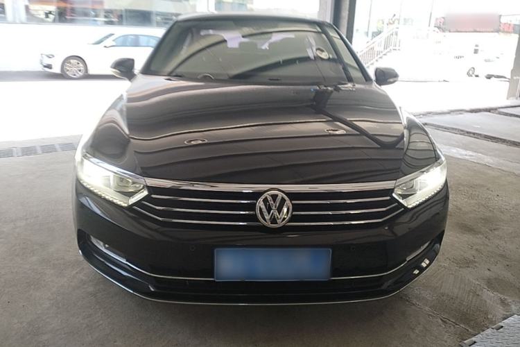 Used Volkswagen Magotan 2018 Facelift 330TSI DSG Luxury Model Front