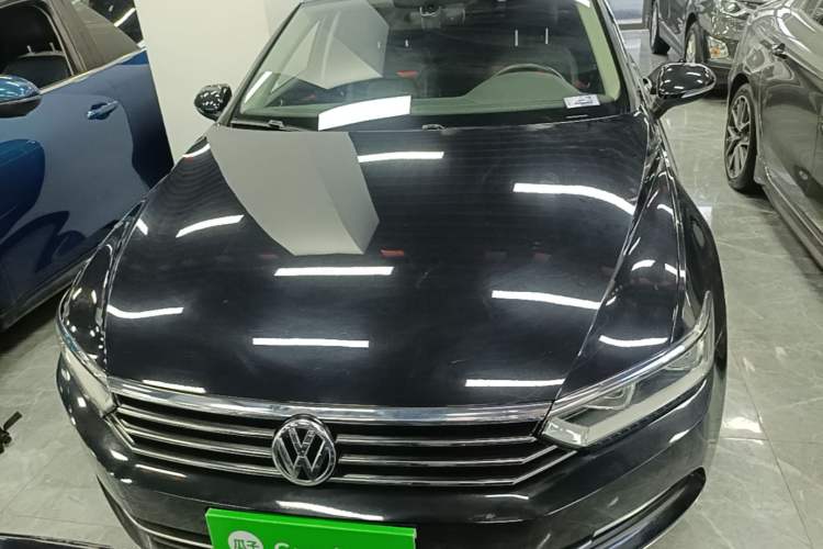 Used Volkswagen Magotan 2018 Facelift 380TSI DSG Luxury Version Front