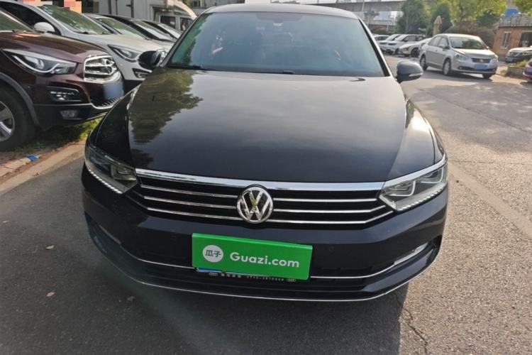 Used Volkswagen Magotan 2018 Facelift 330TSI DSG Luxury Model Front