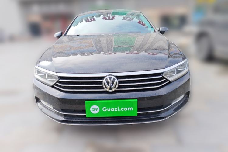 Used Volkswagen Magotan 2018 330TSI DSG Luxury Model Front