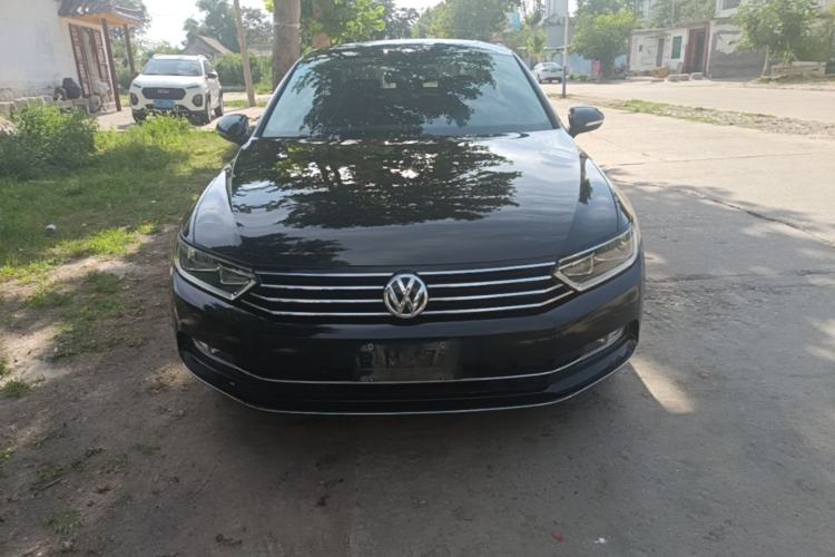 Used Volkswagen Magotan 2018 280TSI DSG Comfort Model Front