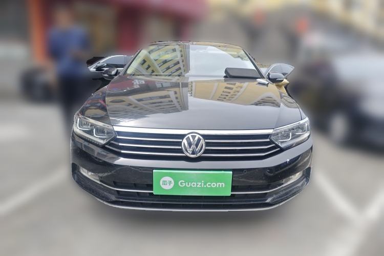 Used Volkswagen Magotan 2018 Facelift 330TSI DSG Luxury Model Front