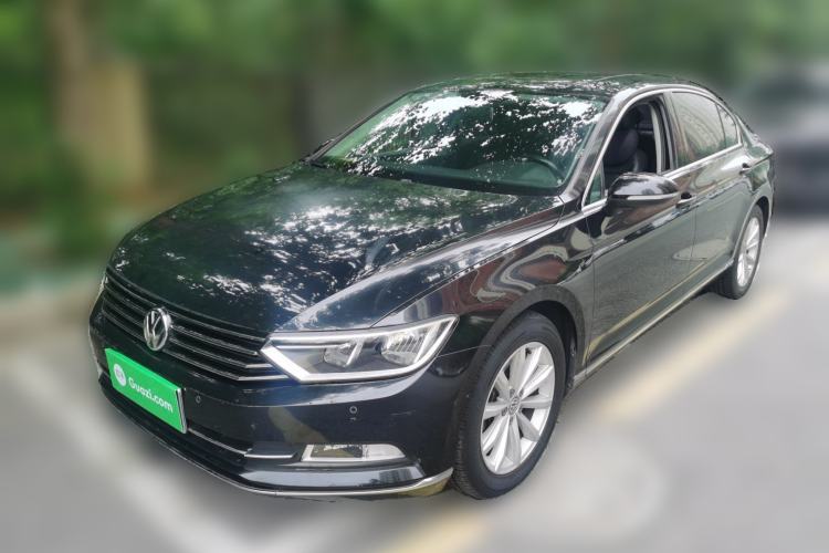 Used Volkswagen Magotan 2018 330TSI DSG Advanced Model Guazi used car, China used car export, Used car for sale, Used  cars, Cheapest cars for sale