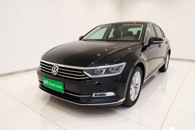 Ojetý Volkswagen Magotan 2018 Facelift 330TSI DSG Luxury Model