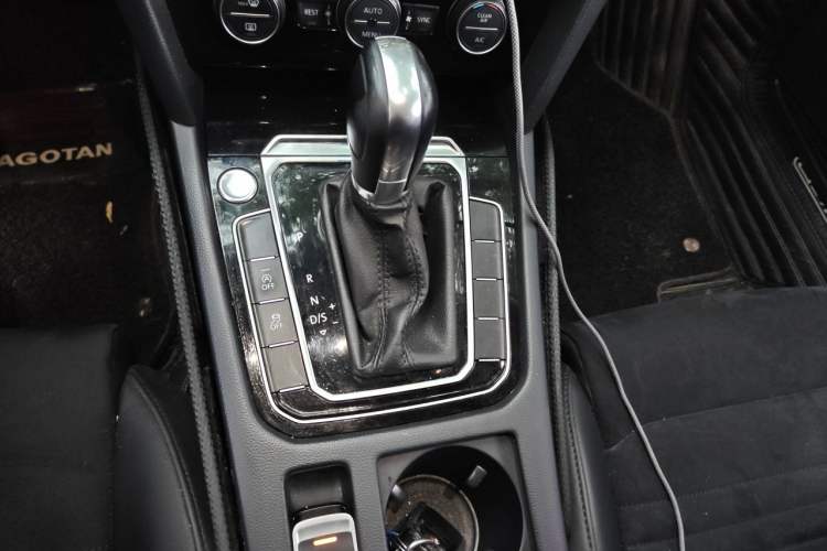 Used Volkswagen Magotan 2018 330TSI DSG Luxury Model Gear Lever