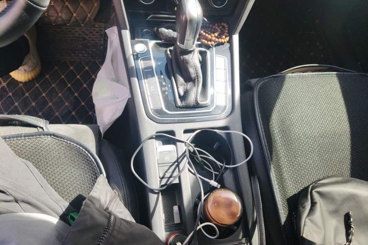 Used Volkswagen Magotan 2018 330TSI DSG Luxury Model Gear Lever