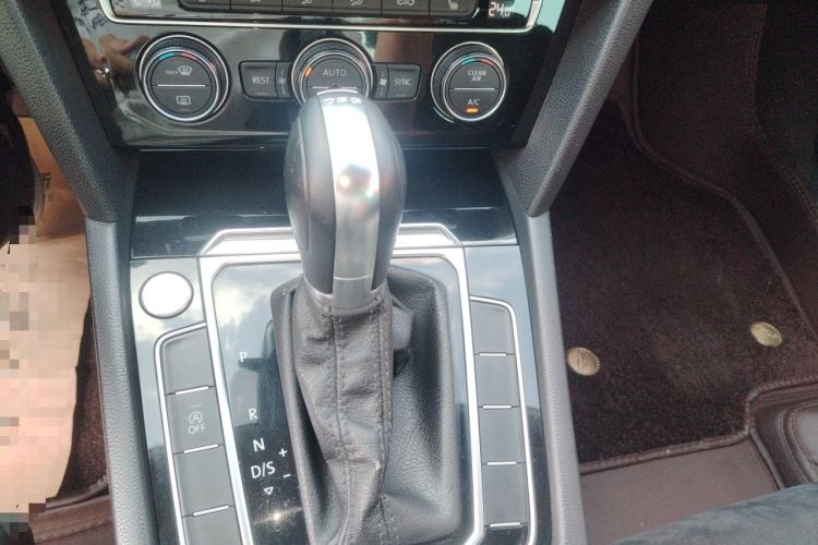 Used Volkswagen Magotan 2018 380TSI DSG Prestige Model Gear Lever