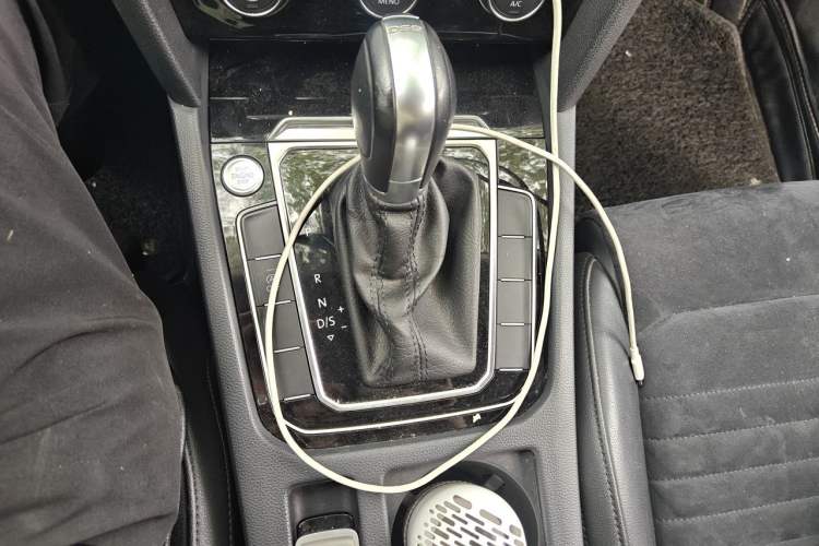 Used Volkswagen Magotan 2018 380TSI DSG Luxury Model Gear Lever