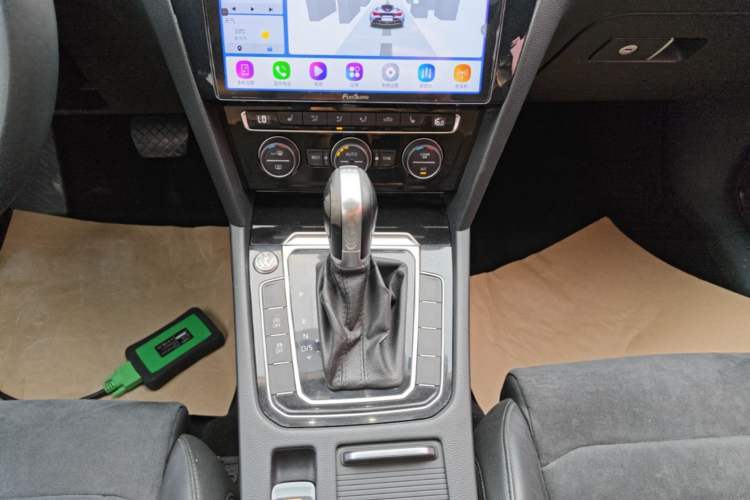 Used Volkswagen Magotan 2018 330TSI DSG Luxury Model Gear Lever