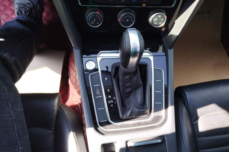 Used Volkswagen Magotan 2018 280TSI DSG Leading Model Gear Lever