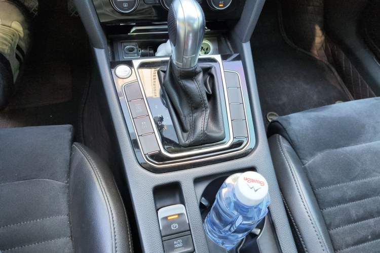 Used Volkswagen Magotan 2018 330TSI DSG Luxury Model Gear Lever