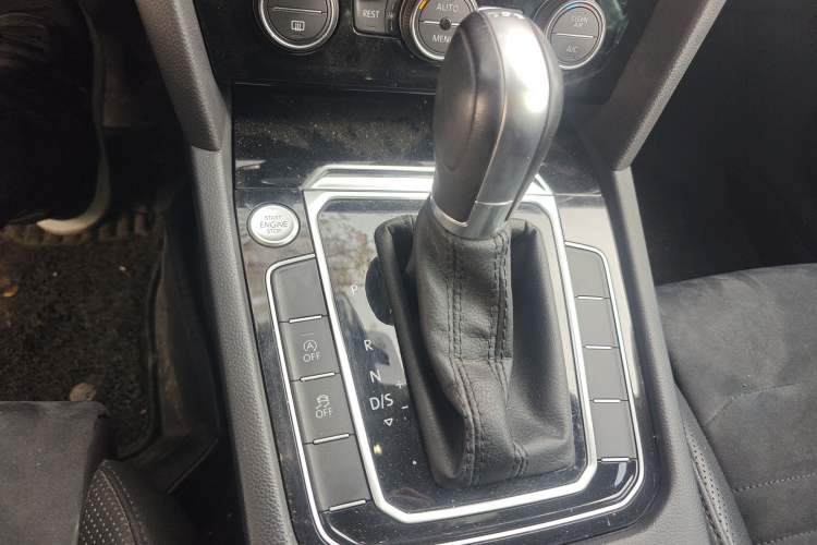 Used Volkswagen Magotan 2018 330TSI DSG Luxury Model Gear Lever