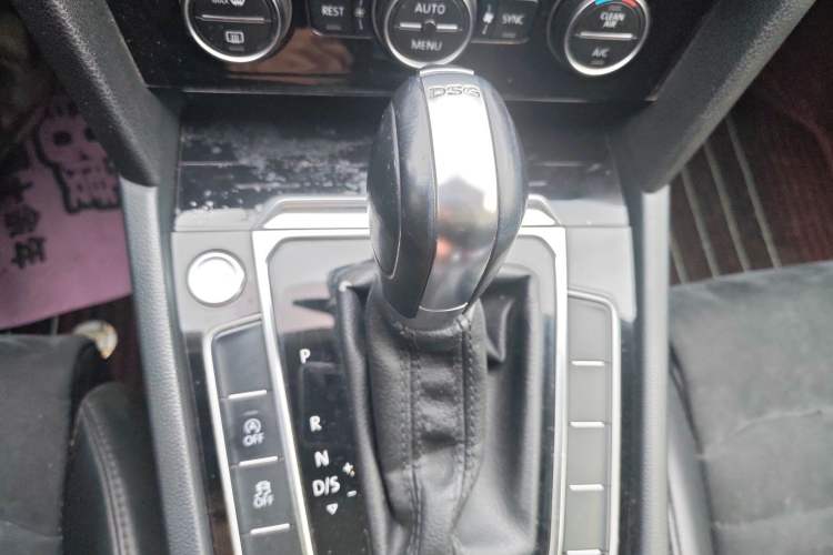 Used Volkswagen Magotan 2018 330TSI DSG Luxury Model Gear Lever