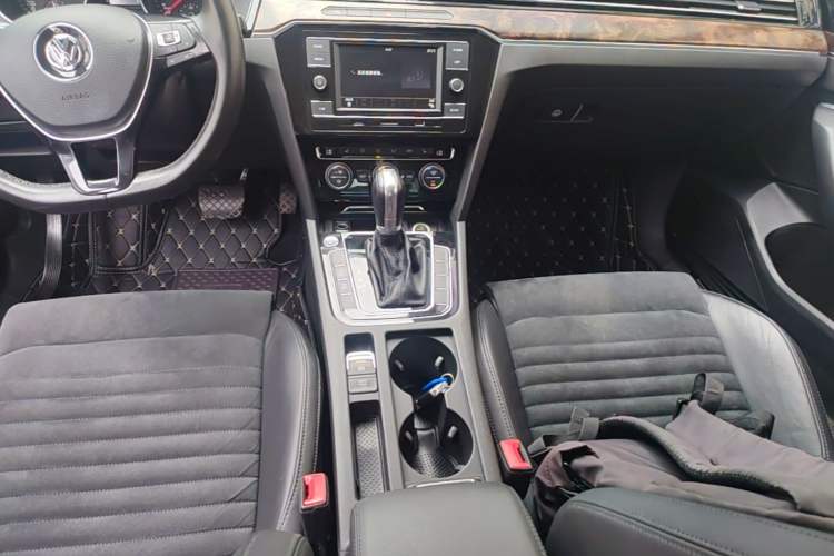 Used Volkswagen Magotan 2018 330TSI DSG Luxury Model Gear Lever