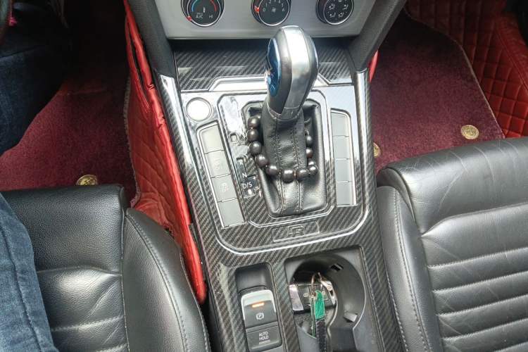 Used Volkswagen Magotan 2018 280TSI DSG Enjoyment Model Gear Lever