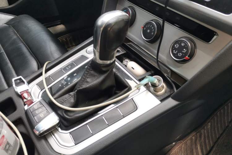 Used Volkswagen Magotan 2018 280TSI DSG Comfort Model Gear Lever