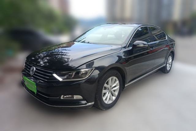 Ojetý Volkswagen Magotan 2018 280TSI DSG Enjoyment Model