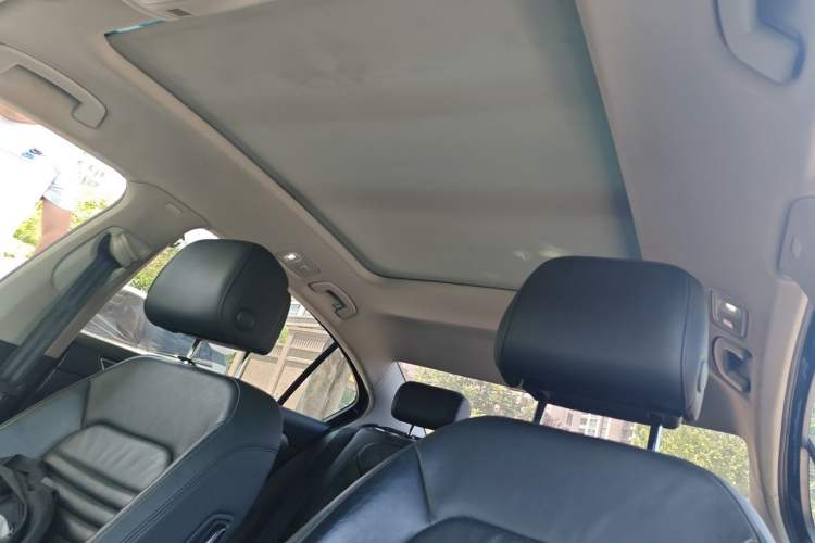 Used Volkswagen Magotan 2018 280TSI DSG Leading Model Headliner