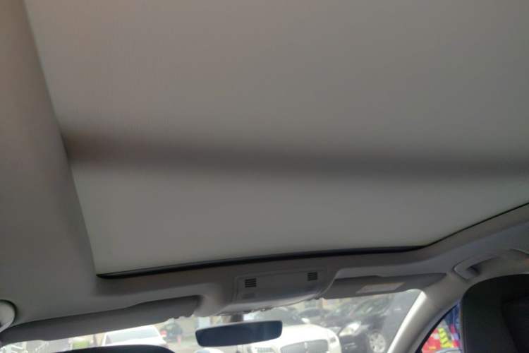 Used Volkswagen Magotan 2018 380TSI DSG Luxury Model Headliner