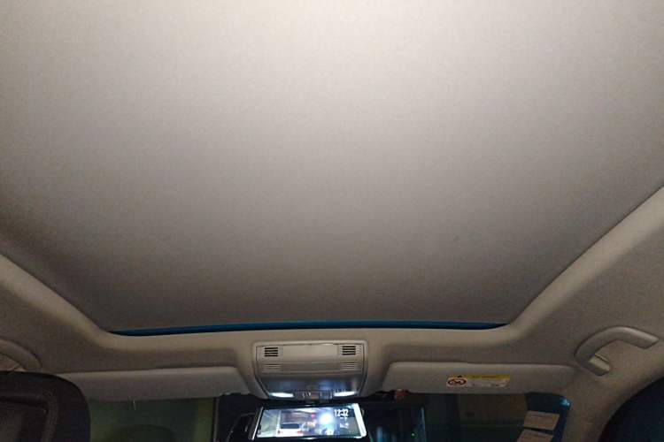 Used Volkswagen Magotan 2018 380TSI DSG Luxury Model Headliner