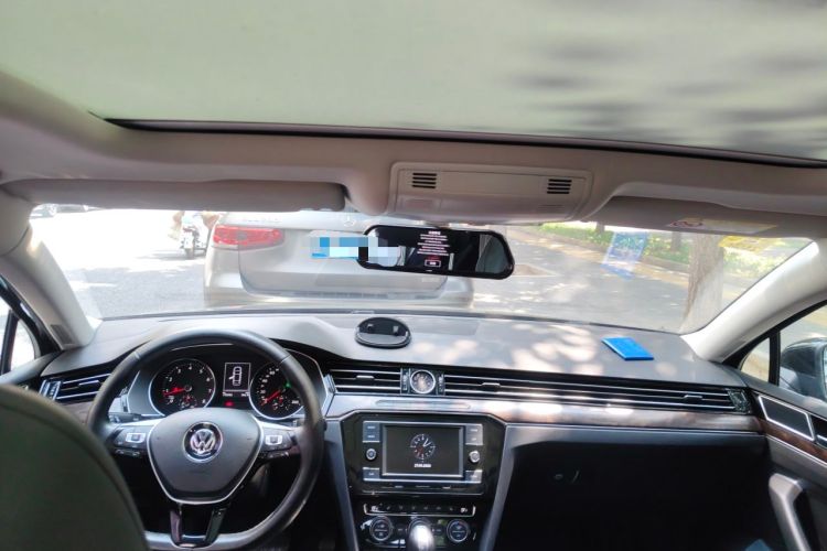 Used Volkswagen Magotan 2018 Facelift 330TSI DSG Luxury Model Headliner