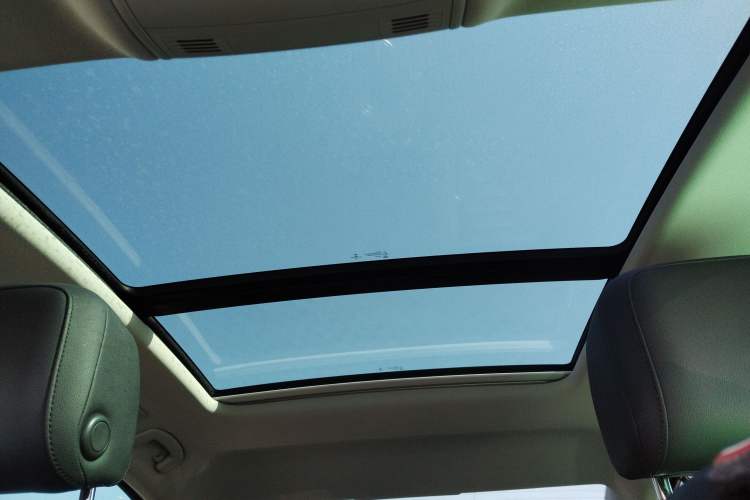 Used Volkswagen Magotan 2018 280TSI DSG Leading Model Headliner