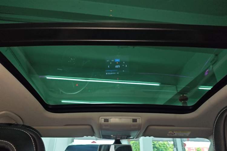 Used Volkswagen Magotan 2018 280TSI DSG Comfort Model Headliner