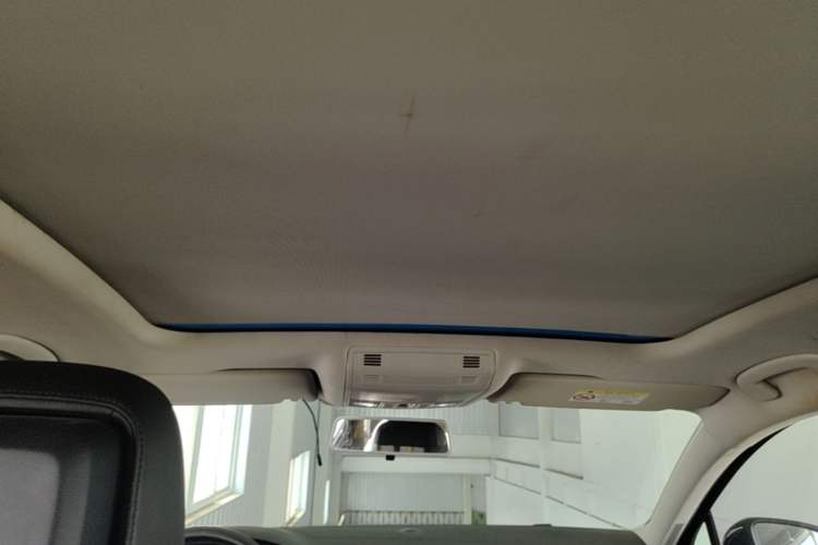 Used Volkswagen Magotan 2018 330TSI DSG Advanced Model Headliner