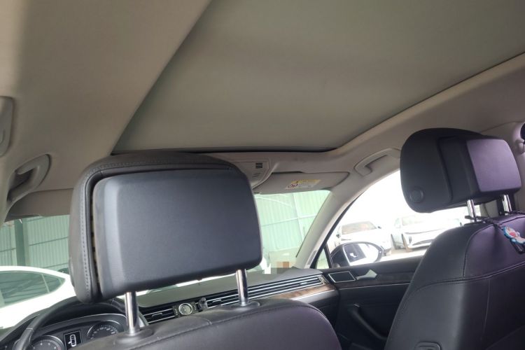 Used Volkswagen Magotan 2018 Facelift 330TSI DSG Luxury Model Headliner