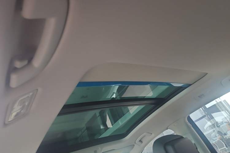 Used Volkswagen Magotan 2018 330TSI DSG Advanced Model Headliner